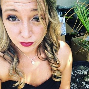 Meet your Posher, Meg